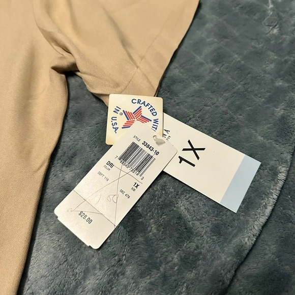 Vintage NWT Erena Tan button up blouse Size 1X - Picture 6 of 6